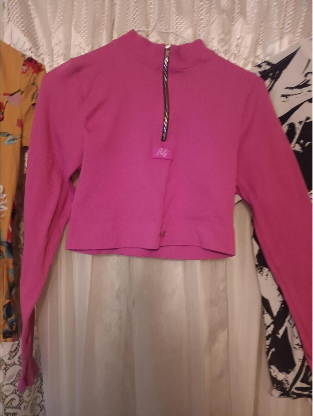Pink Crop Top-Feathers M/L